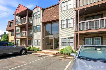 209 Newport Court, Fords, NJ 08863 - Photo 24