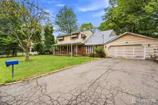 14 Farmhaven Ave, Edison, NJ 08820 - Photo 1