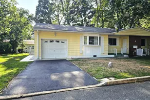 4 Wyoming Ave, Whiting, NJ 08759 - Photo 1