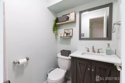 40 Lantern Lane, Sayreville, NJ 08872 - Photo 10