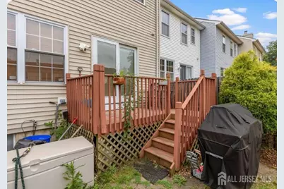 40 Lantern Lane, Sayreville, NJ 08872 - Photo 18