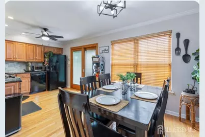 40 Lantern Lane, Sayreville, NJ 08872 - Photo 4