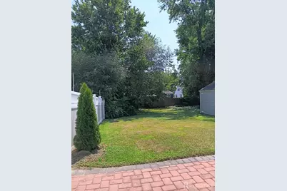 209 Eaton Avenue, Trenton, NJ 08619 - Photo 32
