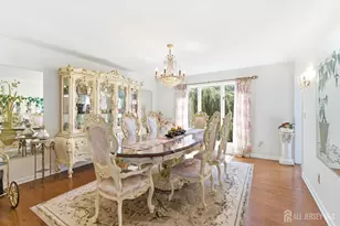 4 Allison Ct, Edison, NJ 08820 - Photo 22