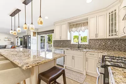 4 Allison Court, Edison, NJ 08820 - Photo 20