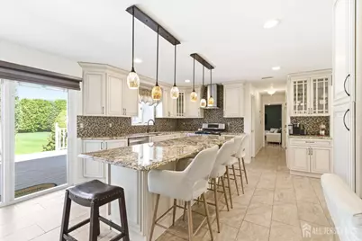 4 Allison Court, Edison, NJ 08820 - Photo 16