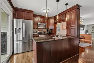 3 Newport Ct, Long Branch, NJ 07740 - Photo 8