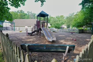 1702 Oak Ct, South Brunswick Township, NJ 08852 - Photo 32