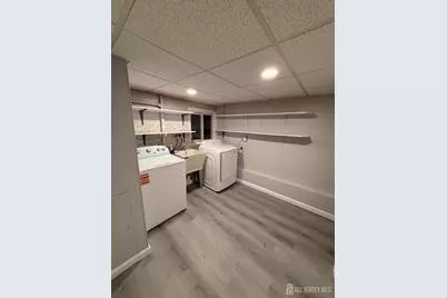 183 E Henry Place E, Iselin, NJ 08830 - Photo 20