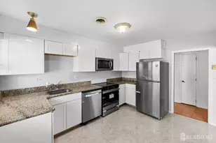106 Buckingham Dr, Manchester Township, NJ 08759 - Photo 4