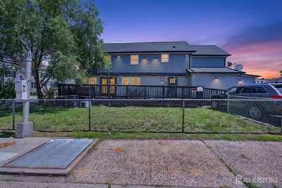 528 Ridgeway Avenue, South Amboy, NJ 08879 - Photo 2