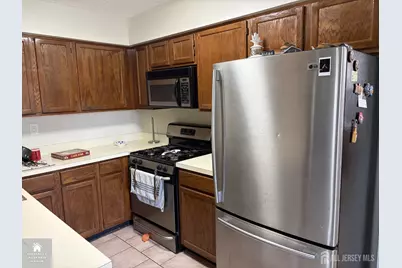 10 Holmes Street #A, Carteret, NJ 07008 - Photo 8
