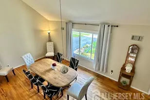 227 Old Stage Rd, Spotswood, NJ 08884 - Photo 8