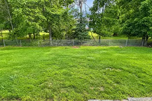13 Traci Ln, Edison, NJ 08817 - Photo 22