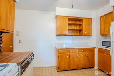 [Address not provided], Piscataway Township, NJ 08854 - Photo 16