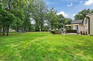 8 Dusko Dr, Sayreville, NJ 08859 - Photo 36