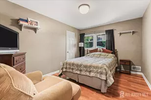 8 Dusko Dr, Sayreville, NJ 08859 - Photo 26