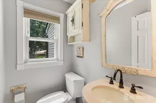 8 Dusko Dr, Sayreville, NJ 08859 - Photo 18