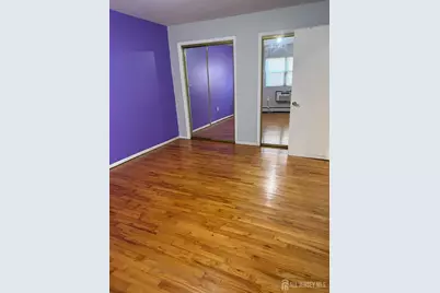 [Address not provided], Iselin, NJ 08830 - Photo 6