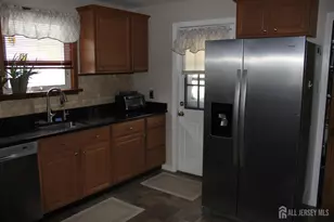 79 Lafayette St, Milltown, NJ 08850 - Photo 10