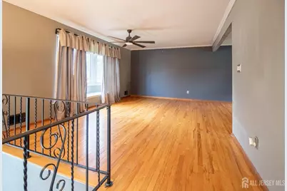 29 Tompkins Road, East Brunswick Township, NJ 08816 - Photo 2