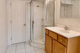 29 Tompkins Rd, East Brunswick Township, NJ 08816 - Photo 20