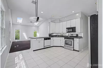 17 Umberland Place, Monroe Township, NJ 08831 - Photo 14