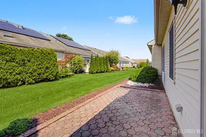 17 Umberland Place, Monroe Township, NJ 08831 - Photo 30