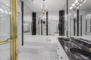 17 Umberland Pl, Monroe Township, NJ 08831 - Photo 24