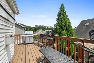 8 Sherwood Dr, Monroe Township, NJ 08831 - Photo 22