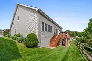 8 Sherwood Dr, Monroe Township, NJ 08831 - Photo 46