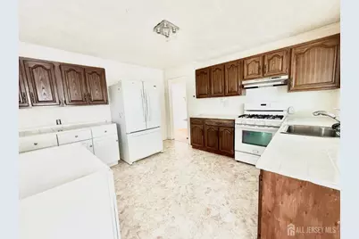 [Address not provided], Colonia, NJ 07067 - Photo 14