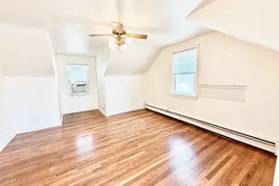 674 Cedar St, Colonia, NJ 07067 - Photo 34