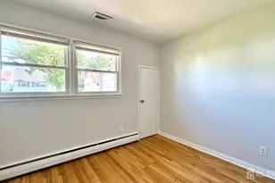 69 Mercer St, Menlo Park Terrace, NJ 08840 - Photo 8