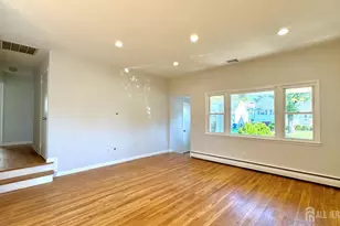 69 Mercer St, Menlo Park Terrace, NJ 08840 - Photo 2
