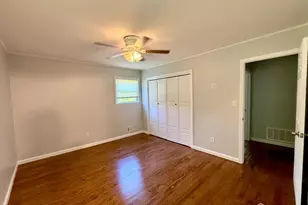 44 Drake Rd, Franklin Township, NJ 08873 - Photo 14
