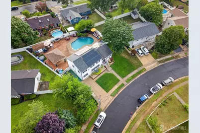 409 Madison Avenue, Monroe Township, NJ 08831 - Photo 4