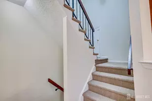 2 Farnham Square, Sayreville, NJ 08859 - Photo 20