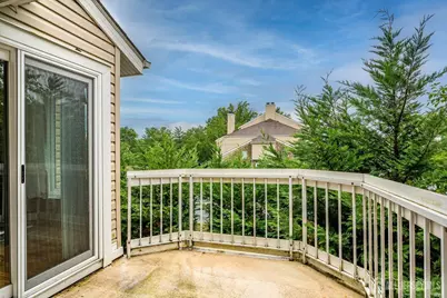 2 Farnham Square, Sayreville, NJ 08859 - Photo 12