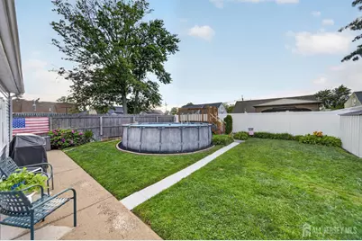 16 Birch Street, Carteret, NJ 07008 - Photo 28