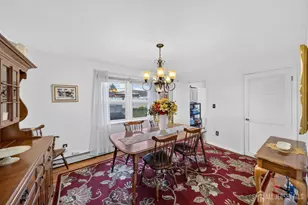 16 Birch St, Carteret, NJ 07008 - Photo 10