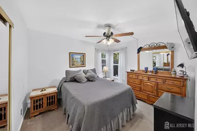 16 Birch Street, Carteret, NJ 07008 - Photo 16