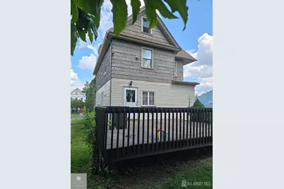360 New Market Road, Dunellen, NJ 08812 - Photo 14