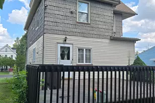 360 New Market Rd, Dunellen, NJ 08812 - Photo 14
