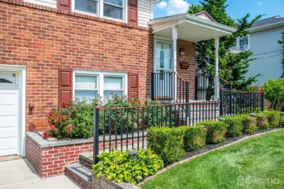 12 Dixon Drive, Woodbridge Township, NJ 07095 - Photo 4