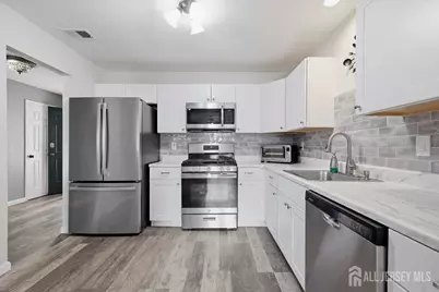 94 Woodmere Drive, Sayreville, NJ 08859 - Photo 6