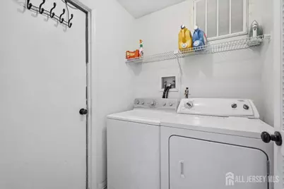 94 Woodmere Drive, Sayreville, NJ 08859 - Photo 26