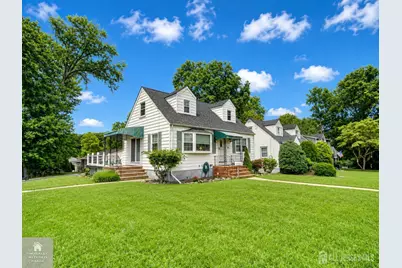123 Lake View Boulevard, Edison, NJ 08817 - Photo 2
