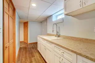 123 Lake View Blvd, Edison, NJ 08817 - Photo 20