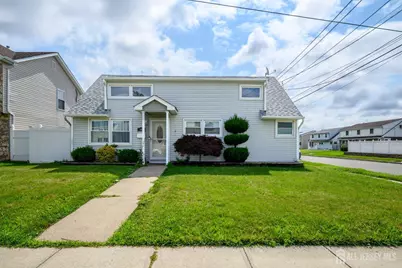 98 Daniel Street, Carteret, NJ 07008 - Photo 2